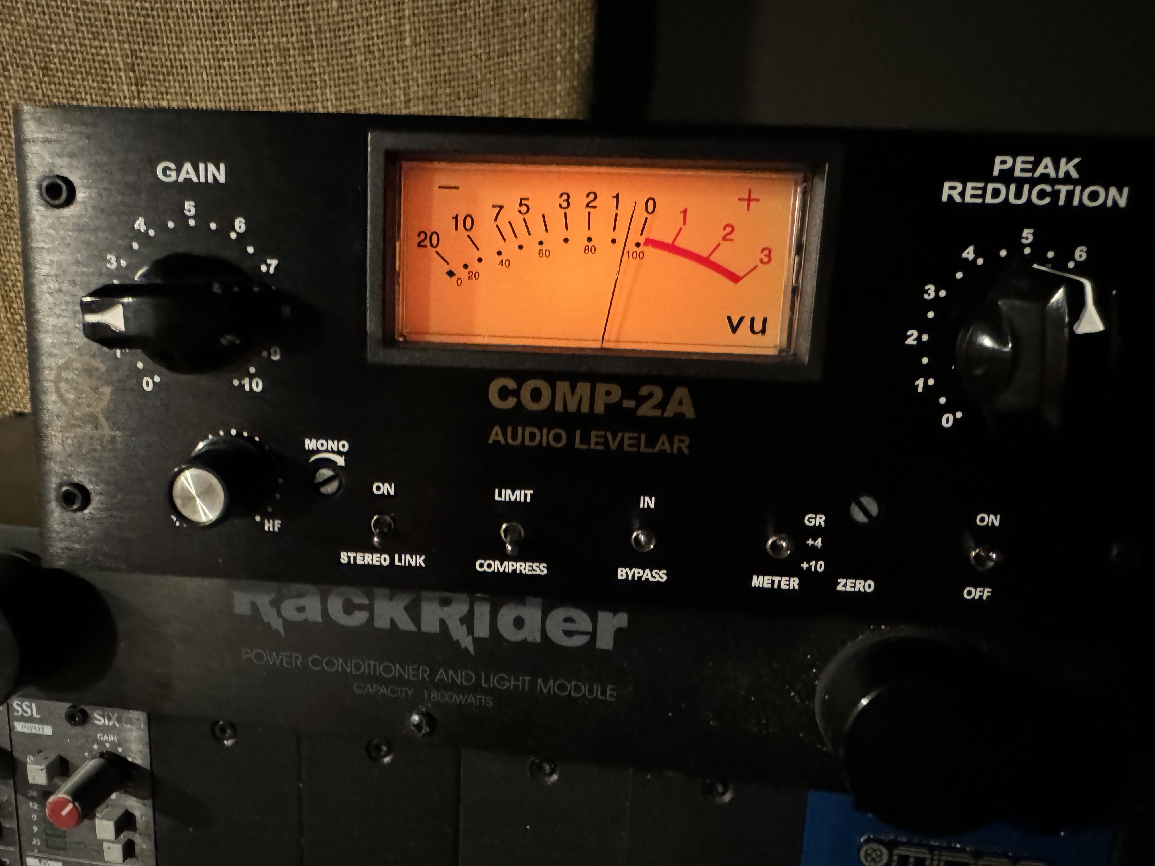 COMP-2A opto compressor