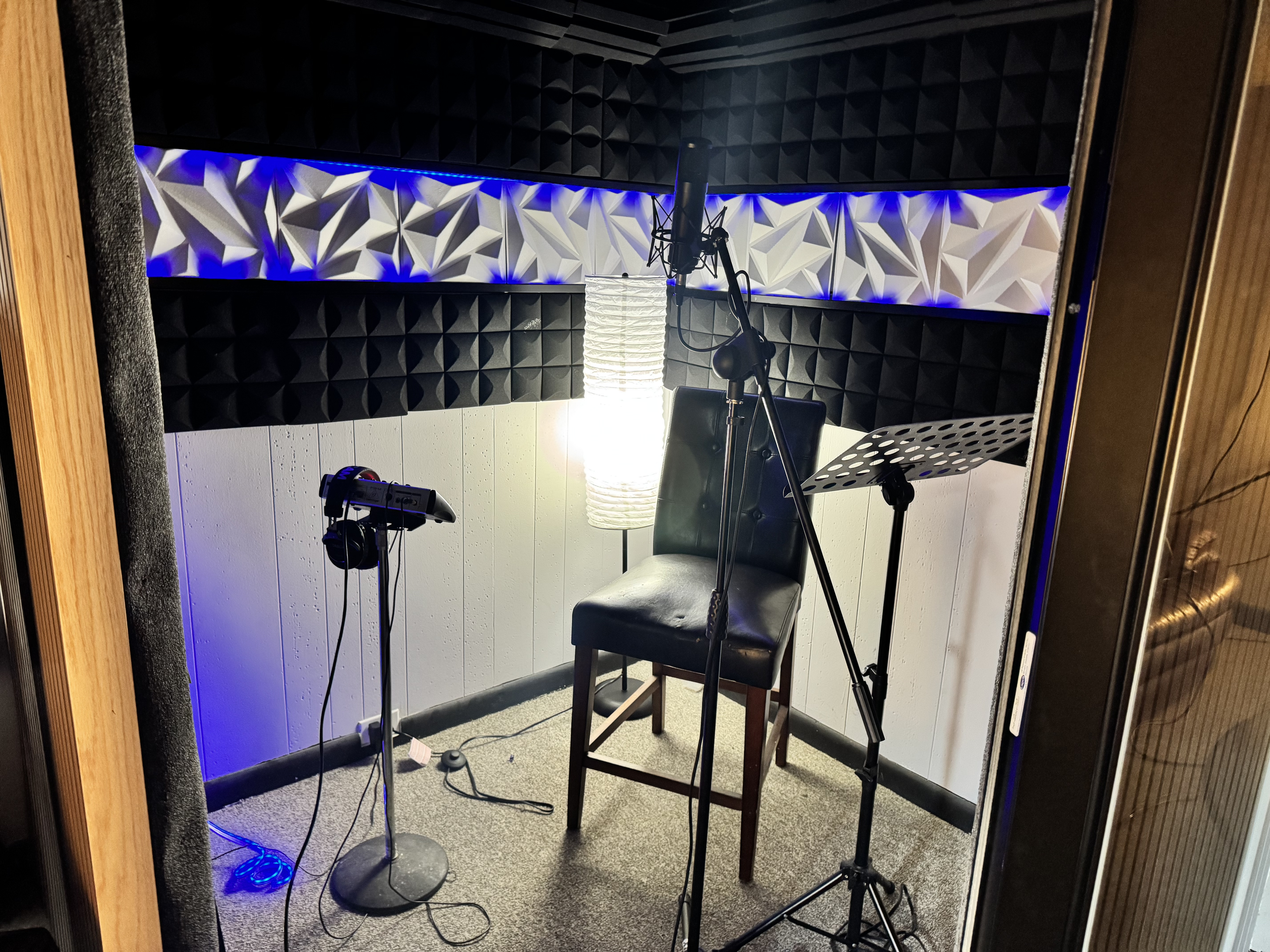 Vocal booth